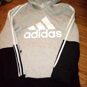 Unisex youth Adidas hoodie size extra large